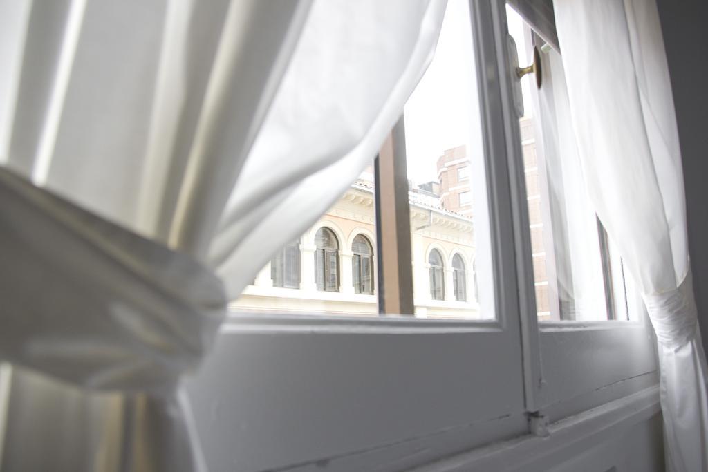 Hostal Monjes Peregrinos Бургос Номер фото