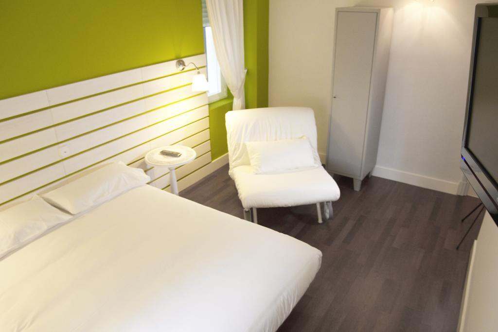 Hostal Monjes Peregrinos Бургос Номер фото